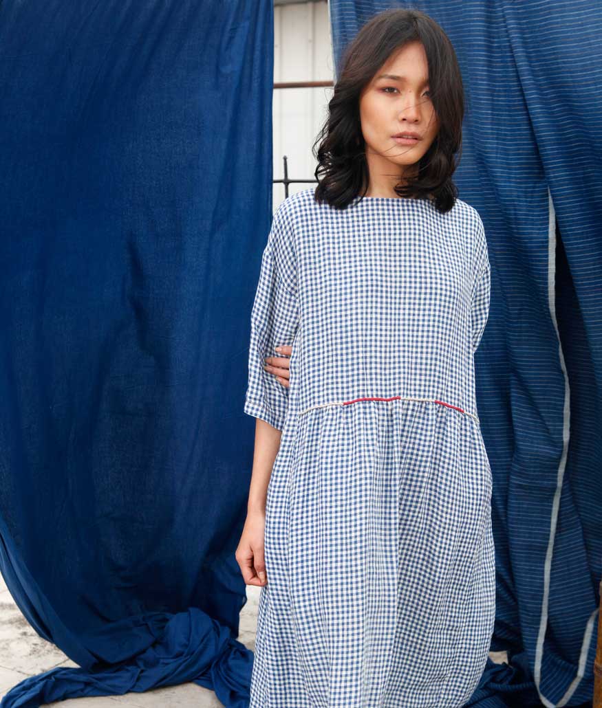 Padma linen dress indigo check – The DVE