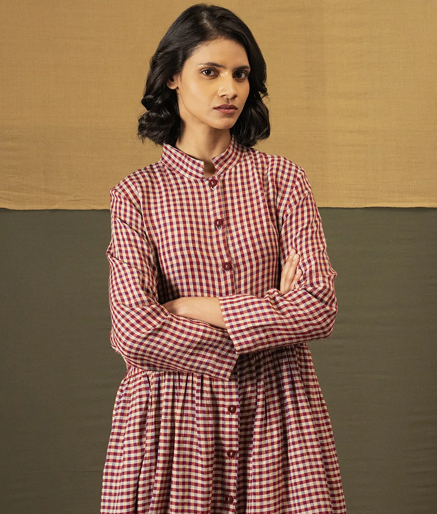 Handwoven Check Linen Dress – Barn Red - Image 3