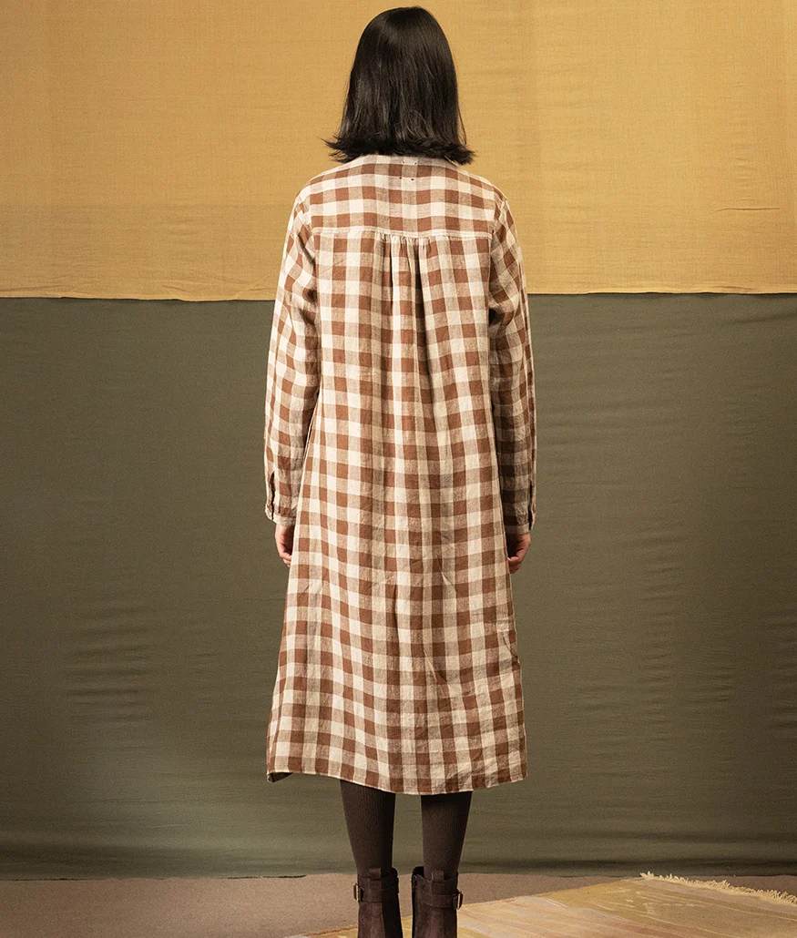 Handwoven Check Linen Dress – French Beige - Image 4
