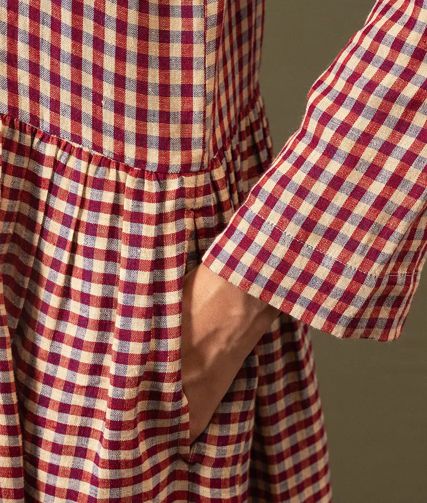 Handwoven Check Linen Dress – Barn Red - Image 4