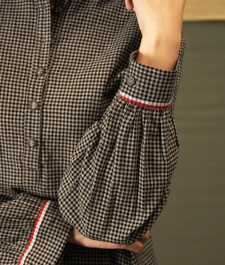 Handwoven Cotton Check Blouse – Beige & Black - Image 6