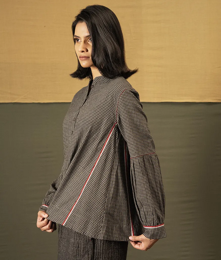 Handwoven Cotton Check Blouse – Beige & Black - Image 3